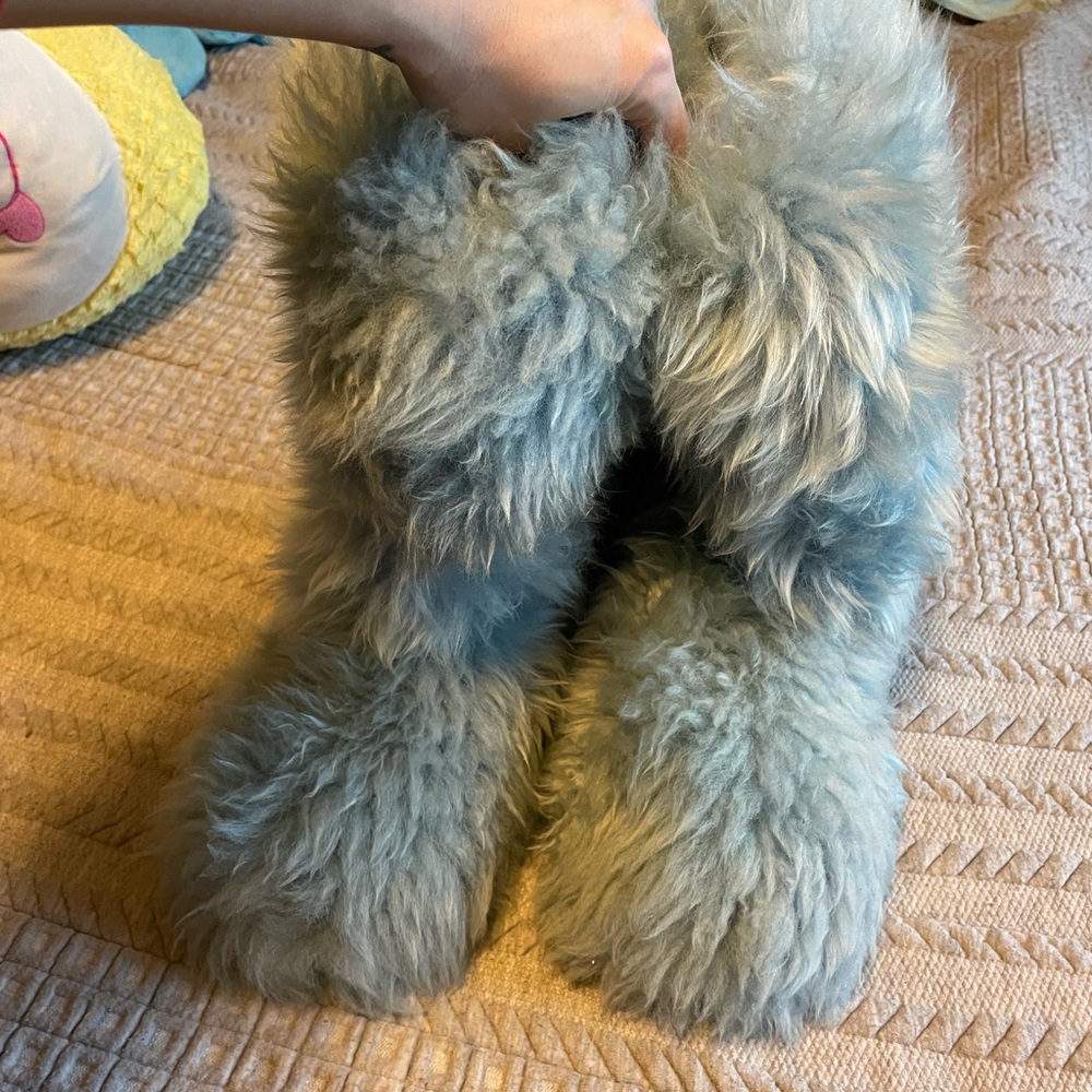 Baby Blue Vintage Ugg Fluff Mommas
